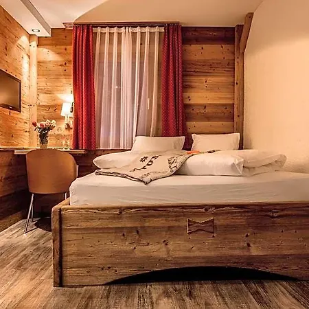 Vetter Hotel 3*