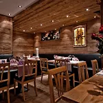 阿罗萨维特酒店 阿罗萨